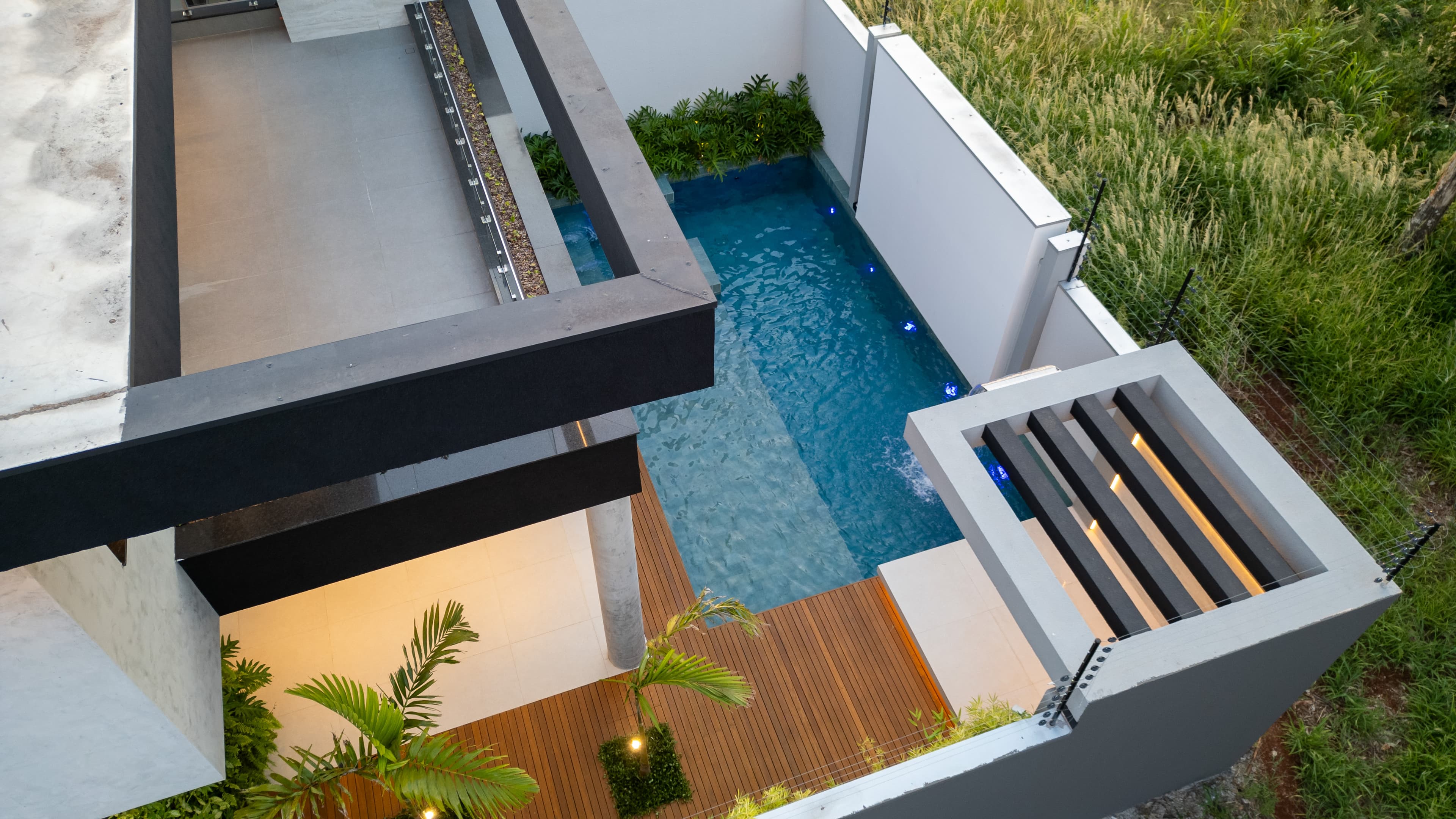 Piscina Lateral